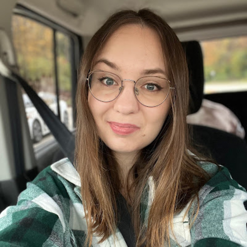 Meet your Posher, Hanna